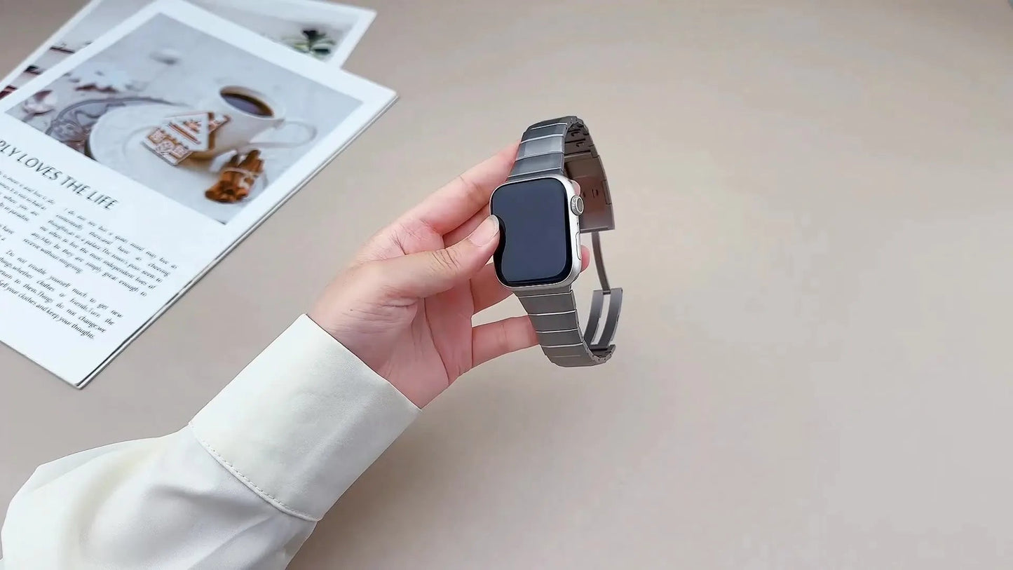 Quick-Release Stainless Steel Strap for Apple Watch 44-49mm, Classic Dewell X