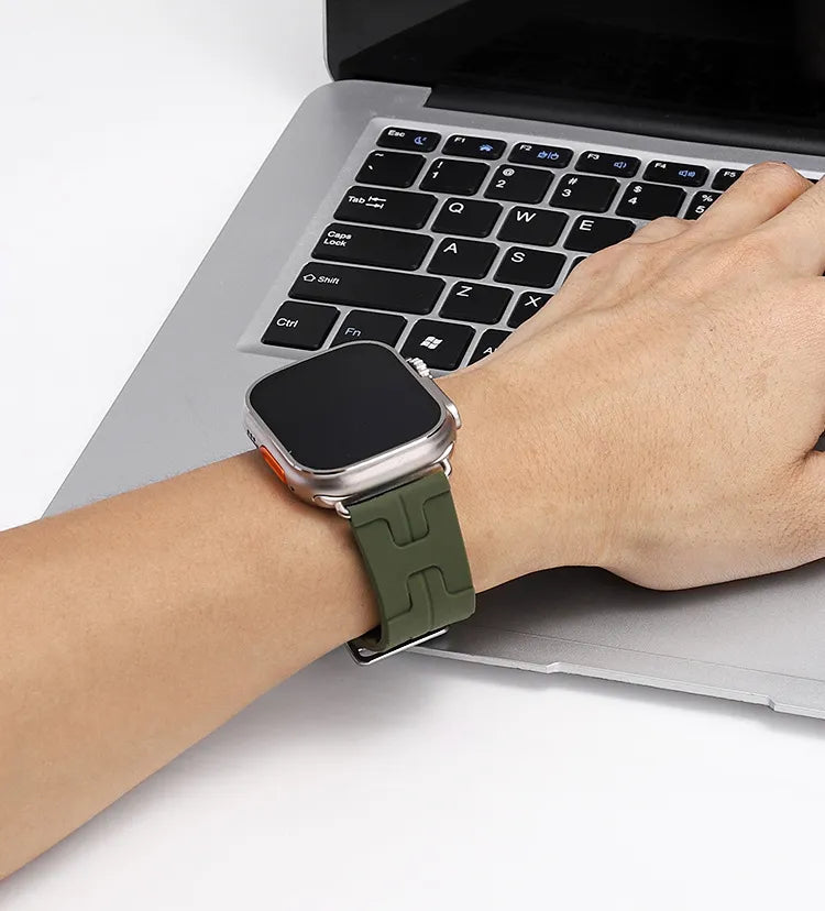 Skin-Friendly Silicone Band for Apple Watch Series 10 – Original Buckle, 42mm/46mm Dewell X
